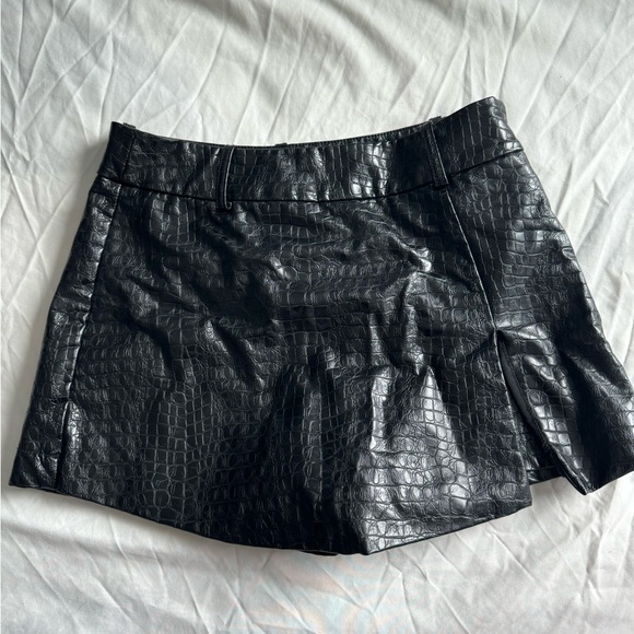 Forever21 Faux Leather Skort, Wrap Skirt - Picture 1 of 5